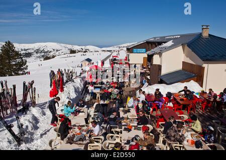 Francia Ariège Ax les Therme Ax 3 Domaines ski resort Foto Stock