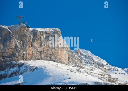 Svizzera Canton Vaud Col de Pillon il Glacier 3000 funivia Les Diablerets Foto Stock