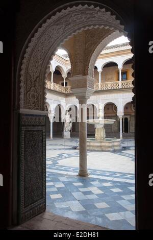 Spagna, Andalusia, Sevilla, Casa de Pilatos (la Casa di Pilato) patio Foto Stock