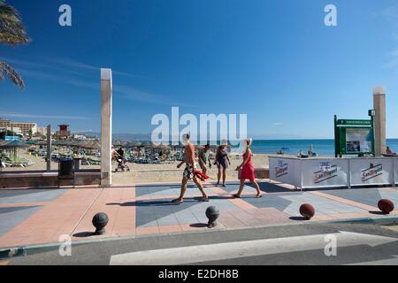 Spagna, Andalusia, Costa del Sol, a Benalmadena, spiaggia Foto Stock