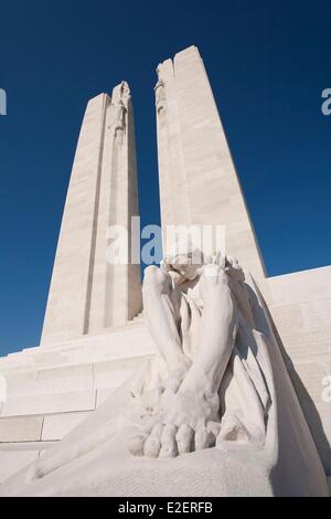 Francia Pas de Calais Givenchy en Gohelle Vimy Memorial in omaggio ai soldati canadesi caduti nel 1917 durante la Battaglia di Vimy Foto Stock