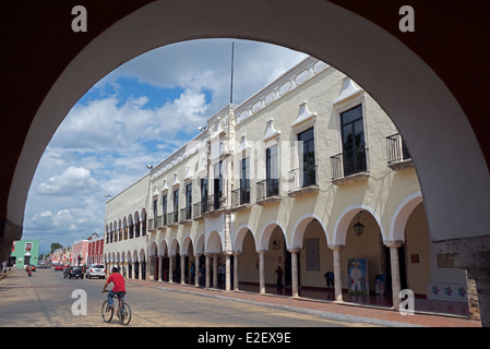 Palacio Municipal Zocalo Valladolid Yucatan Messico Foto Stock