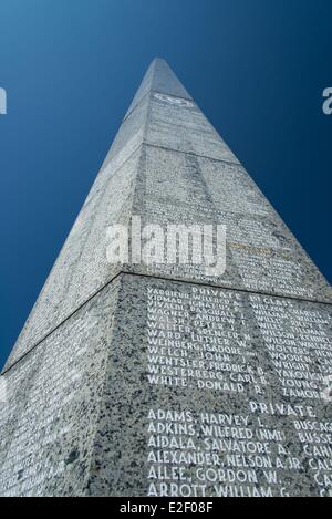 Francia, Calvados, la spiaggia di Omaha, Colleville sur Mer, WN62 bunker, monumento in memoria della prima divisione di fanteria, Big Red One Foto Stock