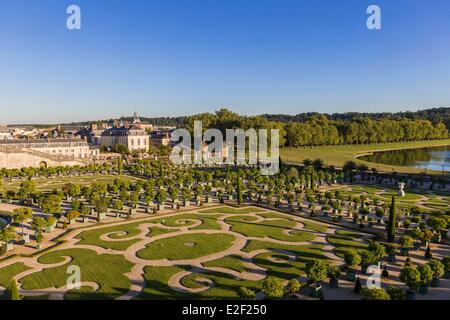 Francia, Yvelines, Chateau de Versailles, elencato come patrimonio mondiale dall' UNESCO, l'aranciera Foto Stock