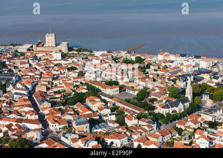 Francia, Charente Maritime, Fouras, la città (vista aerea) Foto Stock