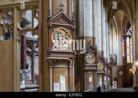 Francia, Haute Garonne, Toulouse, navata della cattedrale di Saint Etienne Foto Stock