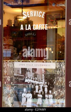 Francia Rodano Lyon sito storico elencati come patrimonio mondiale dall' UNESCO ristorante la finestra del Bistrot de Lyon in rue Merciere Foto Stock