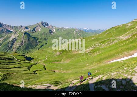 Francia, Savoie, massiccio del Beaufortain, escursionismo al Col du Coin e il lago Amour, Col du Coin (2398m) Foto Stock