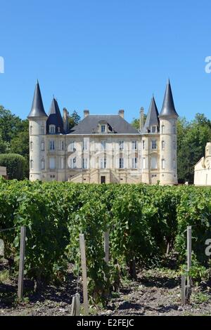 Francia, Gironde, Pauillac, Chateau Pichon Longueville, nella regione del Medoc, nel caso in cui un vino grandi crescite è prodotto Foto Stock