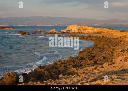 L'Italia, Sardegna, Provincia di Oristano, Capo Mannu, Cala Su Pallosu Foto Stock