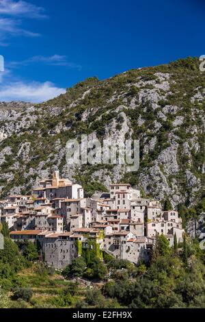 Francia, Alpes Maritimes, appollaiato villaggio di Peillon nell entroterra di Nizza Foto Stock