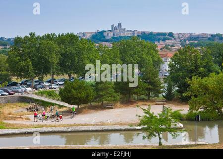 Francia Herault Beziers Canal du Midi elencati come patrimonio mondiale dall' UNESCO St Nazaire cattedrale del XIII secolo in Foto Stock