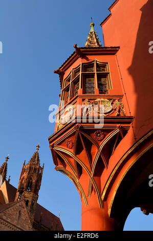 Germania Baden Wurttemberg Freiburg im Breisgau la storica sala mercanti dei primi del XVI secolo su Munsterplatz Foto Stock