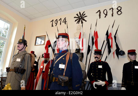 Francia Haut Rhin Saint Amarin Serret Museo di Guerra 1914 1918 francese e tedesco uniformi Foto Stock