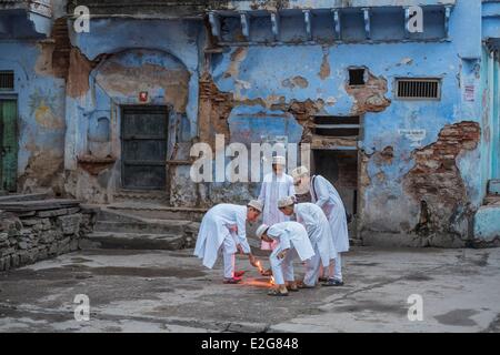 India Rajasthan Bundi giovani ragazzi musulmani Foto Stock