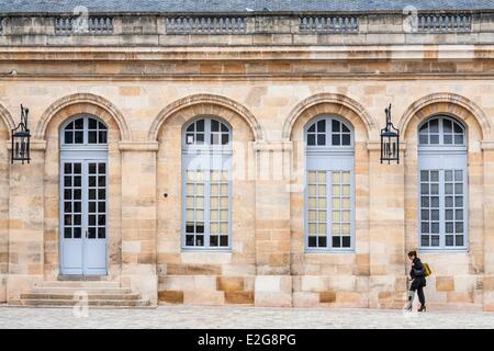 Francia Gironde Bordeaux municipio installato dal 1835 al Palais Rohan (XVIII secolo) stile Luigi XVI cortile Foto Stock