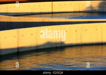 Francia Var Luc en Provence Provence Canal serbatoi Caudeiron Foto Stock