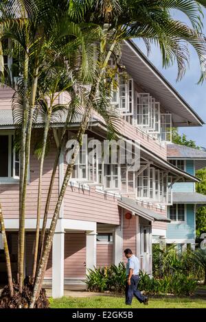 Panama Gamboa area storica case di legno costruite tra il 1933 e il 1943 per gli americani che hanno lavorato per il Canale di Panama Foto Stock