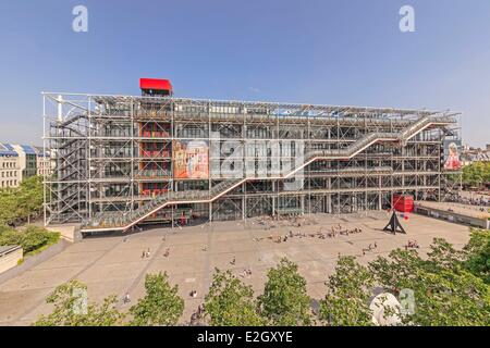 Francia Paris Centre Pompidou o Beaubourg dagli architetti Renzo Piano Richard Rogers e Gianfranco Franchini Foto Stock