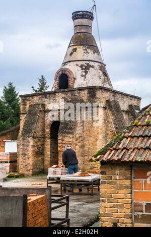 Francia Loiret regione Sologne Ligny Le Ribault Tilery Breteche brickyard fondata intorno al 1890 Foto Stock