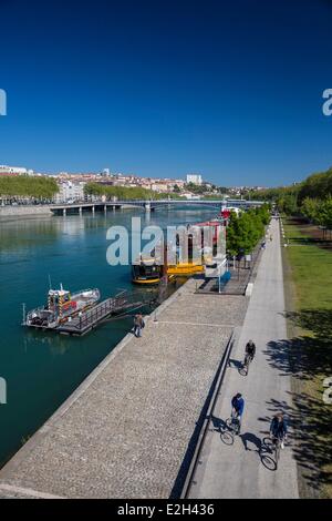 Francia Rodano Lyon rive del Rodano Quai Victor Augagneur bridge Lafayette e Croix Rousse distict Foto Stock