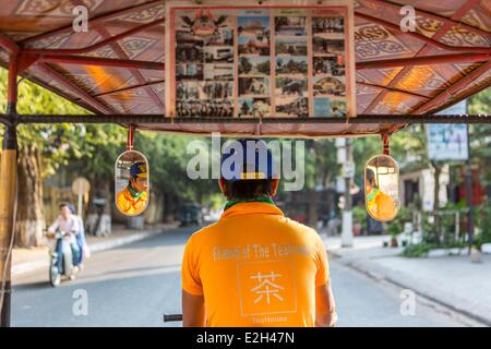 Cambogia Phnom Penh tuk-tuk trasporto Foto Stock