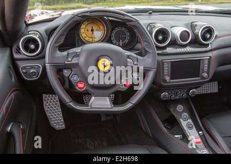 La Ferrari California T nel Nord Italia Foto Stock