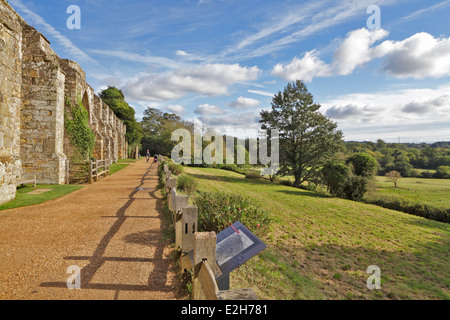 Abbazia di Battle. Il sito del campo di battaglia dove nel1066 William conquistata Harold nella battaglia di Hastings, East Sussex, England Regno Unito GB Foto Stock