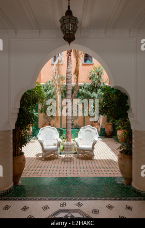 Vista interna Al Ksar Riad Anika a Marrakech, Marocco, Africa del Nord. Foto Stock