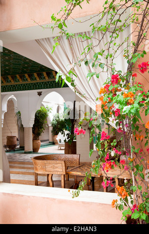 Vista interna Al Ksar Riad Anika a Marrakech, Marocco, Africa del Nord. Foto Stock