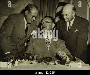 Lo stabilimento Convair/General Dynamics di San Diego era un importante sito per la produzione di aerei e aerospaziali. I lavoratori di questa struttura hanno contribuito a diversi importanti sviluppi di aerei e missili, giocando un ruolo chiave nella storia aerospaziale degli Stati Uniti. Foto Stock