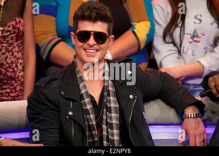 Il Bet 106 e del parco la nastratura in New York City con: Robin Thicke dove: NY, NY, Stati Uniti quando: 15 Gen 2013 Foto Stock