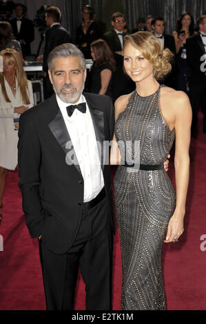 L'ottantacinquesimo Oscar annuali a Hollywood & Highland Center - tappeto rosso arrivi con: George Clooney,Stacy Keibler dove: Los Foto Stock