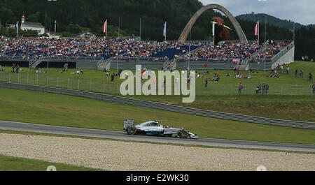 Spielberg, Austria. Xx Giugno, 2014. La FIA FORMULA ONE Grand Prix dell'Austria giornata di qualifica. Nico Rosberg guida la sua Mercedes AMG Petronas F1 W05 durante le sessioni di pratica presso la Red Bull Ring Credit: Azione Plus immagini di sport/Alamy Live News Foto Stock