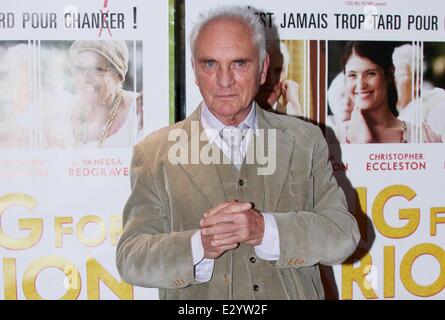 Parigi premiere di 'Song per Marion' a UGC Cine Cite des Halles con: Terence Stamp dove: Parigi, UGC Les Halles, Francia W Foto Stock