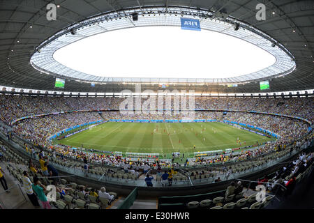 Fortaleza Brasile. Il 21 giugno, 2014. Panoramica dell'arena prima della Coppa del Mondo FIFA 2014 Gruppo G turno preliminare match tra Germania e Ghana al Estadio Castelao Stadium di Fortaleza, Brasile, 21 giugno 2014. Foto: Marcus Brandt/dpa/Alamy Live News Foto Stock