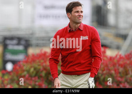 Celebrità competere nella tazza di Celebrity Golf Tournament come parte del Golf Live al Celtic Manor hotel e campo da golf con: Gethin Jones dove: Newport, Wales quando: 11 Maggio 2013 Foto Stock