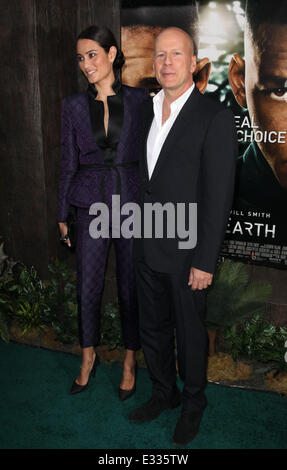 New York premiere di " dopo la terra" tenutasi presso il Teatro Ziegfeld dotate: Emma Willis,Bruce Willis dove: New York City NY, U Foto Stock