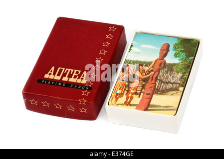 Completare 1950 pack di Aotea Nuova Zelanda (Maori) giocando a carte nella confezione originale. Foto Stock