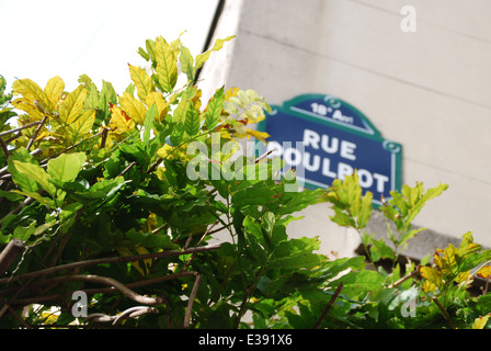 Foto di rue Poulbot a Parigi, Francia. Foto Stock