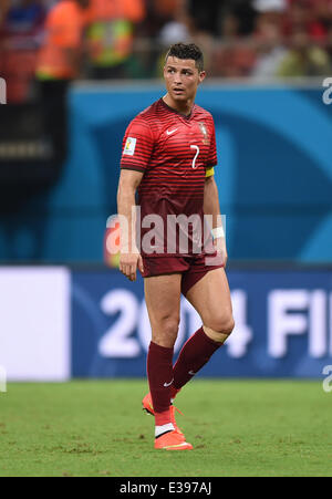 Manaus, Brasile. Il 22 giugno, 2014. Cristiano Ronaldo del Portogallo reagisce durante la Coppa del Mondo FIFA 2014 Gruppo G turno preliminare match tra Stati Uniti e Portogallo all'Arena Amazonia Stadium di Manaus, Brasile, 22 giugno 2014. Foto: Marius Becker/dpa/Alamy Live News Foto Stock