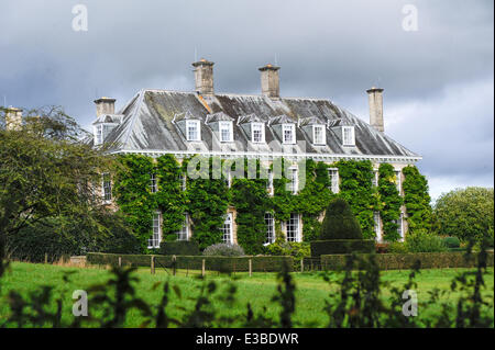 Viste generali di Donnington Hall, vicino a Ledbury, Herefordshire, che è stato acquistato da Elizabeth Hurley e Shane Warne nel 2012 con: Donnington Hall dove: Ledbury, Regno Unito quando: 19 Set 2013 Foto Stock