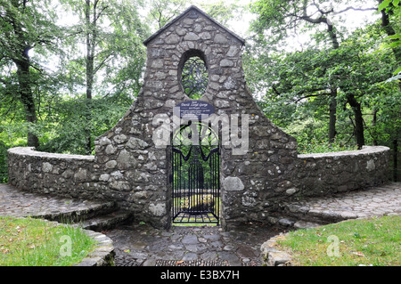 Riverside Tomba di David Lloyd George fuori Llanystumdwy Eifionydd Llyn peninsula Galles Gymru UK GB Foto Stock