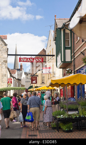 Stroud una piccola città nel Gloucestershire nel sud del Cotswolds. Famosa per il suo sabato Farmers Market. Foto Stock