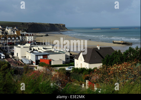 D-Day Museum,porto artificiale di Arromanches,Mulberry harbour,l'Atterraggio beach, Calvados,Normandia,Normandie,Francia Foto Stock