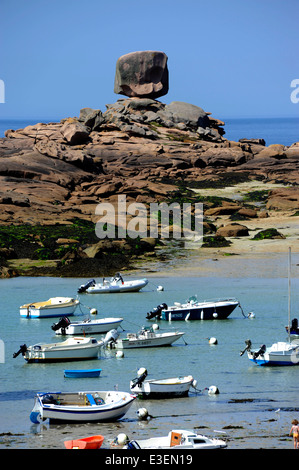 Trégastel porto, le De rock,Cotes-d'Armor,Bretagne,Brittany,Tregor,Francia Foto Stock