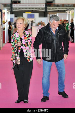 BBC Good Food Show apertura photocall tenutosi presso l'Olympia. Dotato di: Maria Berry,Paul Hollywood dove: London Regno Unito quando: 15 Nov 2013 Foto Stock