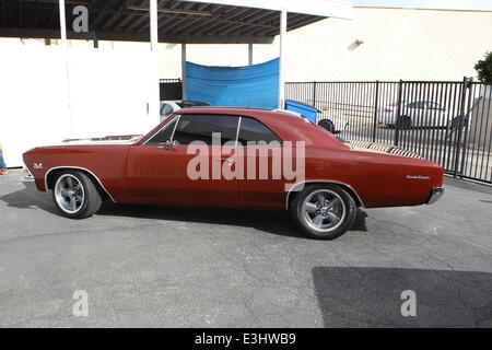 Ben Affleck va a Cyber F/X, un laser scanner 3D facility di Burbank. Affleck è arrivato nella sua annata Chevrolet Chevelle. Dove: di Burbank, California, Stati Uniti quando: 23 Nov 2013 Foto Stock