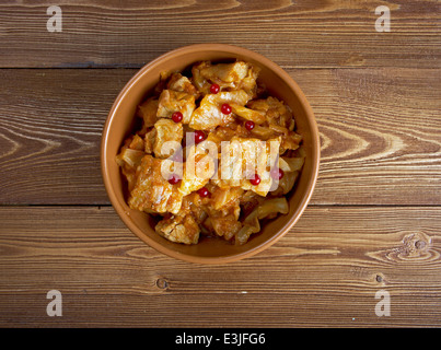 Bigos - tradizionale di carne e lo stufato di cavolo tipico dei polacchi, lituani, bielorussi e ucraini di cucina Foto Stock