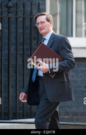 Londra, Regno Unito. Il 24 giugno 2014. Il procuratore generale Dominic Grieve arriva al 10 di Downing Street per una riunione del gabinetto Martedì, 24 giugno 2014. Credito: Heloise/Alamy Live News Foto Stock